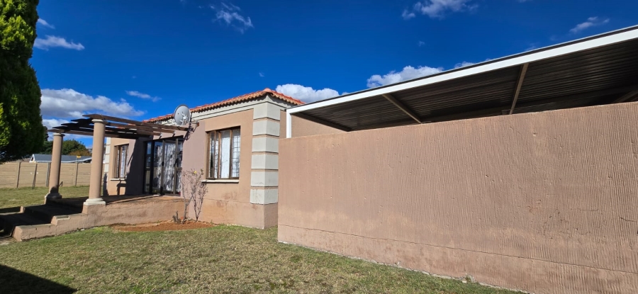 2 Bedroom Property for Sale in Flamwood North West